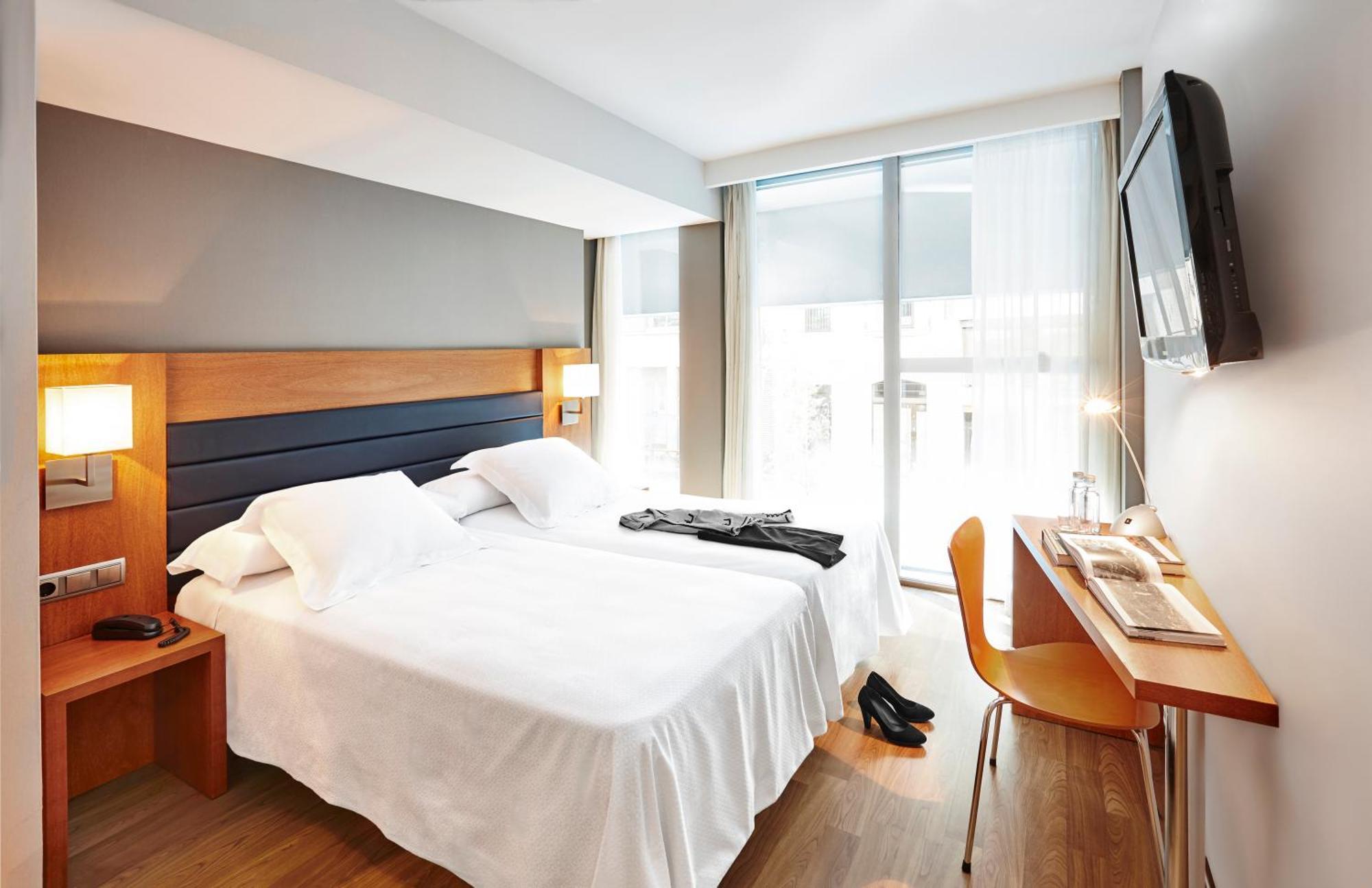 Barcelona Century Hotel Exterior photo